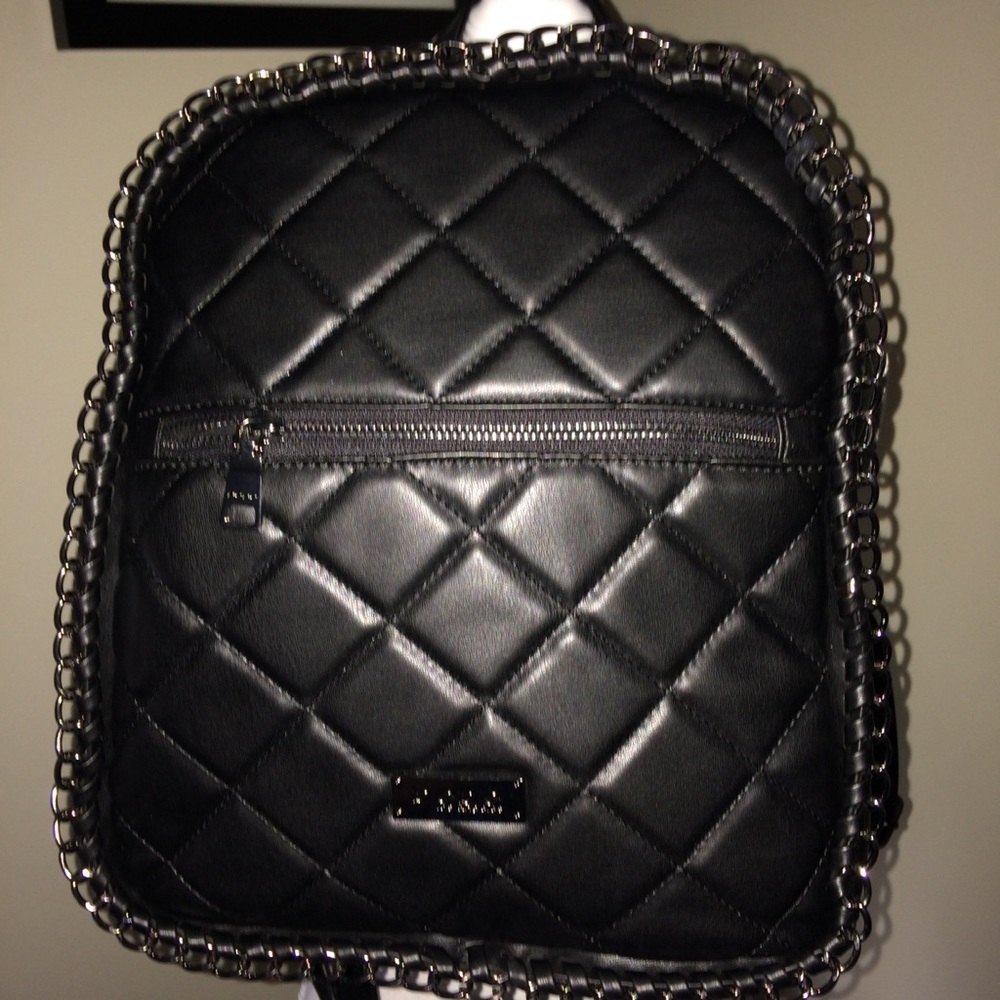 NEW BeBe Black Devon Quilted Backpack - Picture 2 of 6